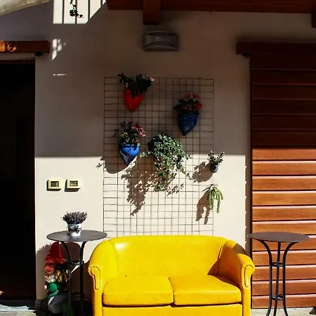 Residenza Tre Corone 펜션 비나디오